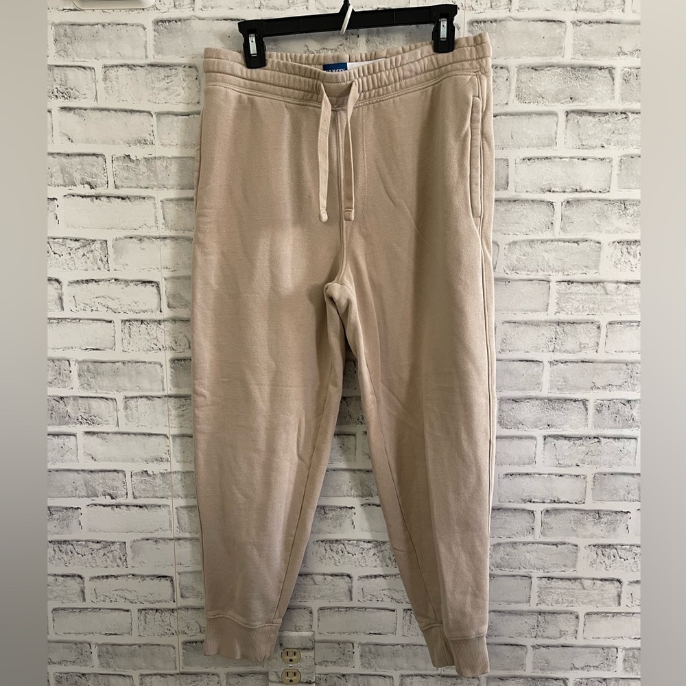 Men’s Old Navy sweatpants joggers, tan colored back pocket size Medium